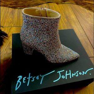 Betsey Johnson Rhinestone Boots size 6